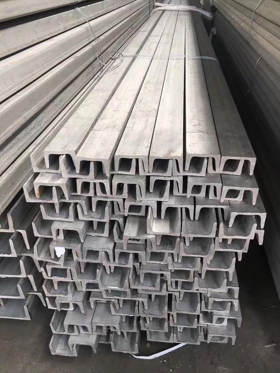 ���P䓲��